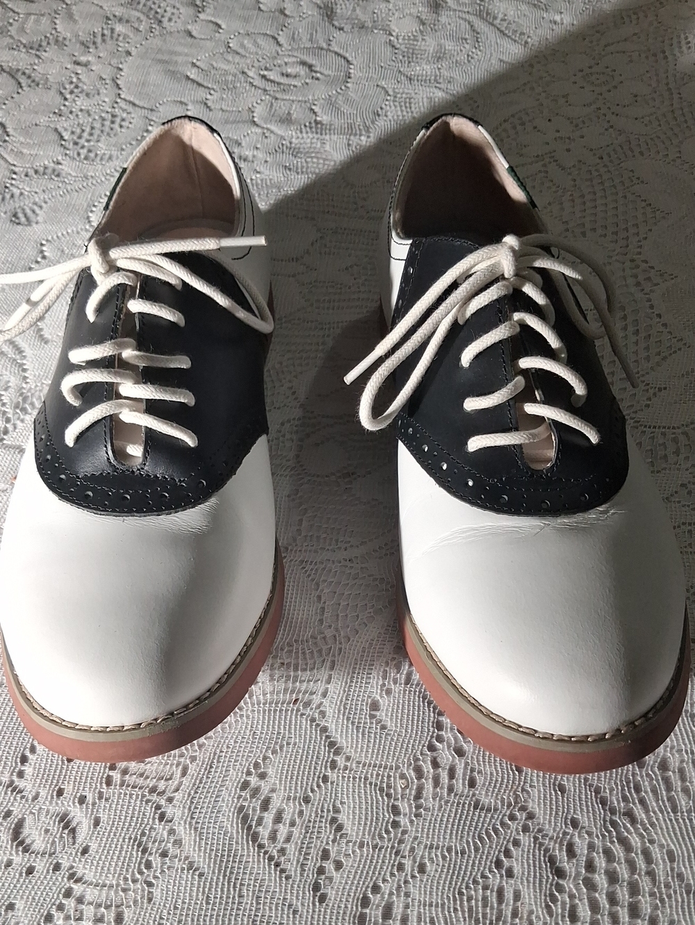 Eastland Two-Tone Saddle Oxfords in White and Black